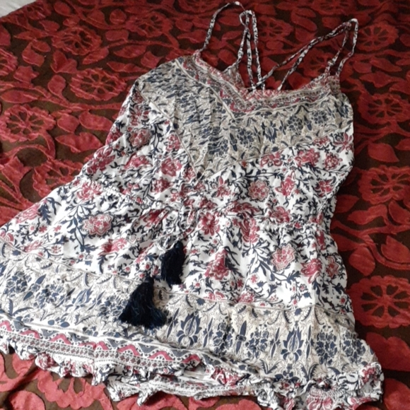 Rompers - Picture 1 of 4